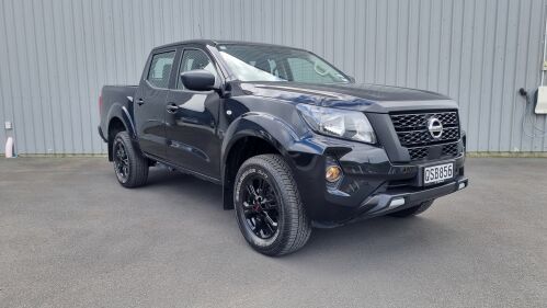 Nissan Navara 2024